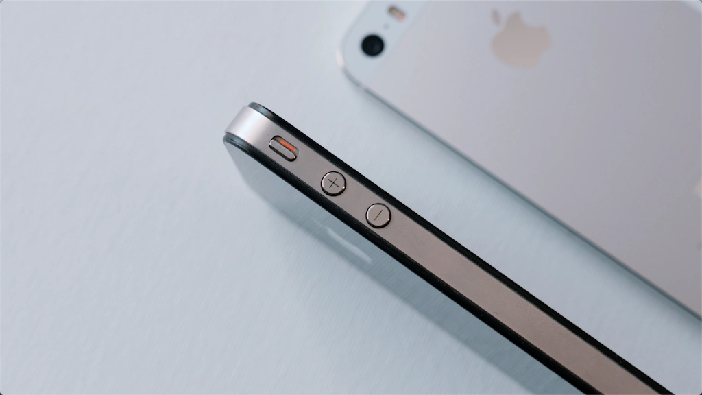 iphone-4s-w-2024-roku